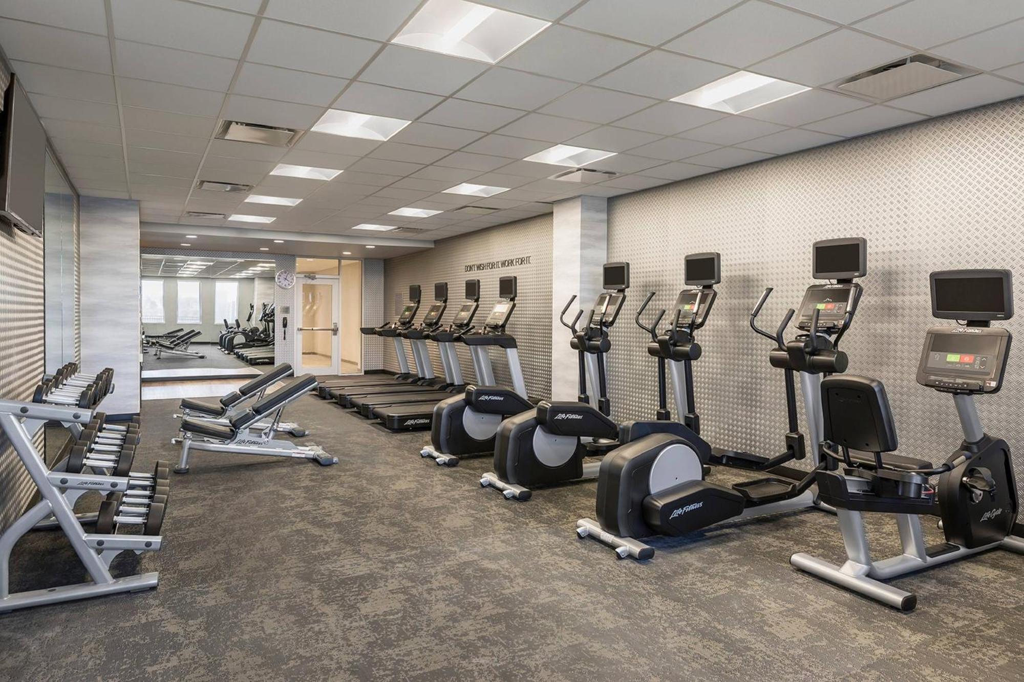 Fairfield Inn & Suites By Marriott Des Moines Downtown Buitenkant foto